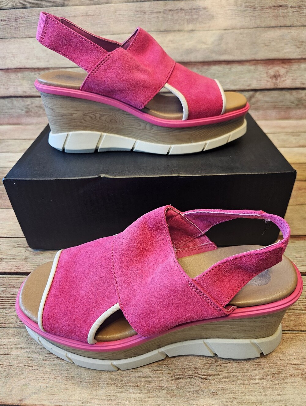 Sorel Joanie III Slingback wedge sandals